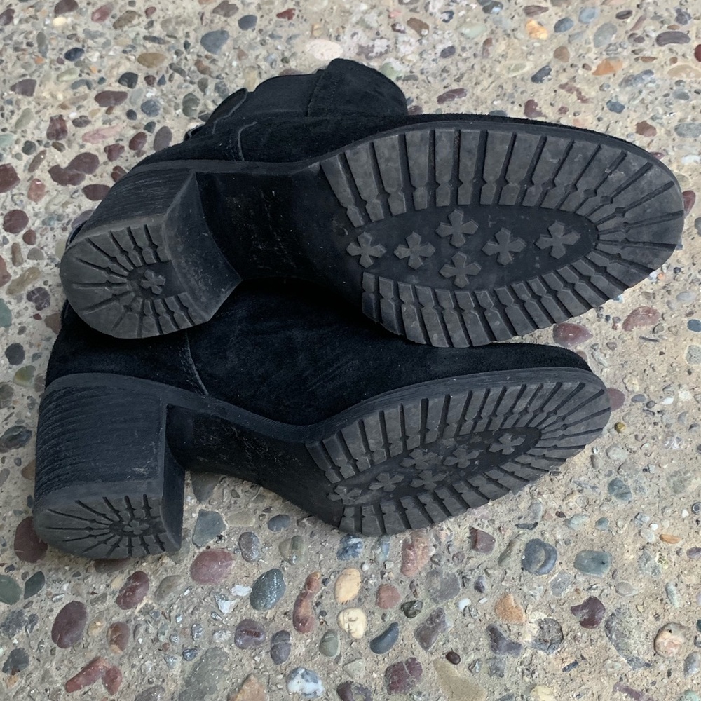 Sam Edelman Chelsea booties - Picture 6 of 6